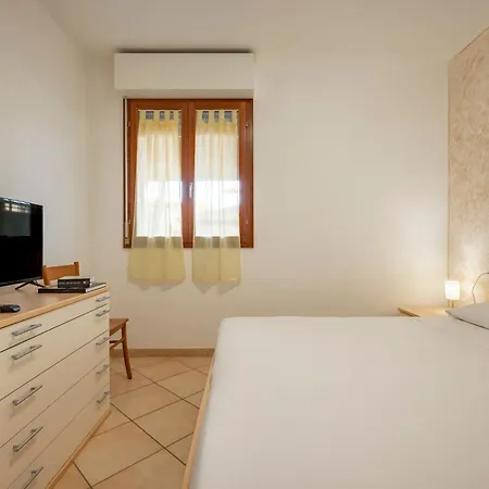 Hotel Lola Piccolo E Marina di Grosseto