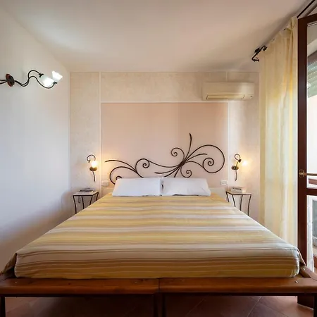 Lola Piccolo E Hotel Marina di Grosseto