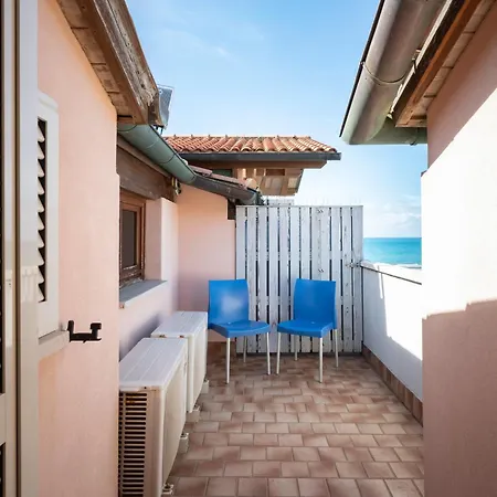 Hotel Lola Piccolo E Marina di Grosseto