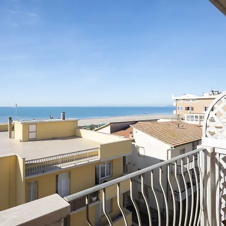 Lola Piccolo E 4* Marina di Grosseto