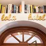 Lola Piccolo E فندق مارينا دي غروسيتو