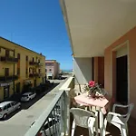 Lola Piccolo E 4*