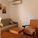 Lola Piccolo E فندق 4*