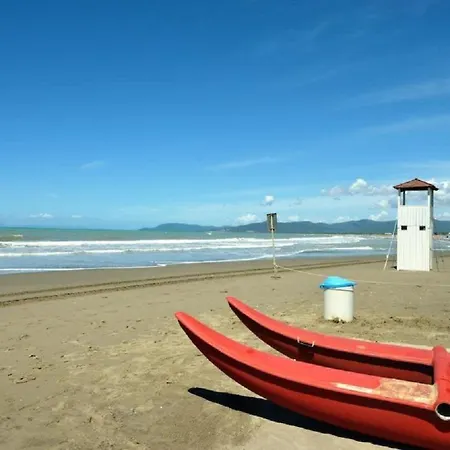 Lola Piccolo E Marina di Grosseto